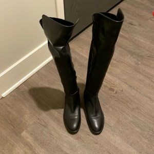 Mucci Italian leather and velvet black boots. Barely worn, size 6